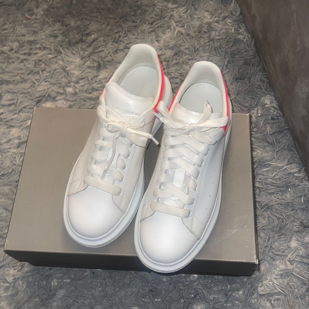 Alexander Mcqueens Sneakers!